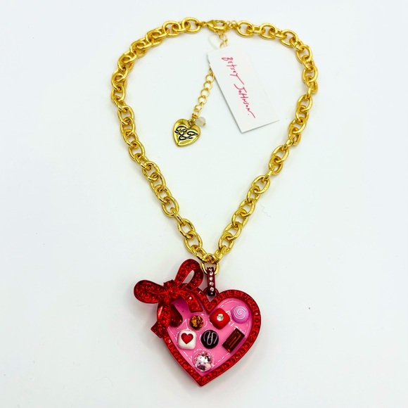 Betsey Johnson Love Spell Heart Chocolate Box Pendant Necklace - Picture 5 of 7